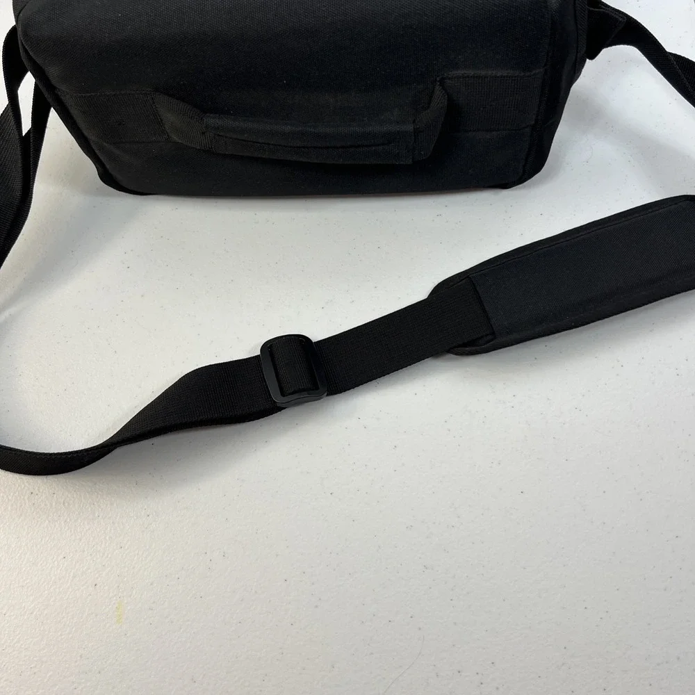 Canon Padded Camera Case Hand & Shoulder Straps Adjustable Dividers